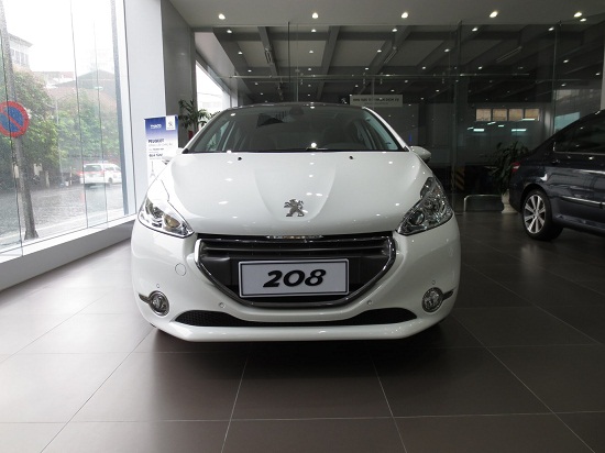 Peugeot 208 và 508 báo giá tiền tỷ tại Việt Nam